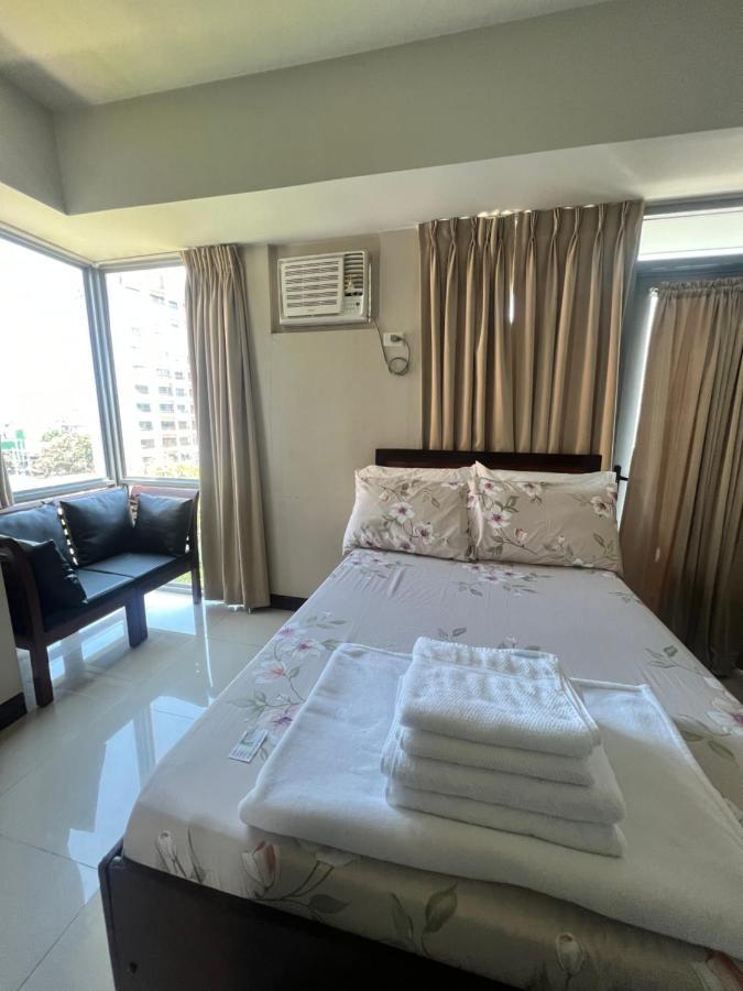 Manhattan Heights Tower D Aparthotel Manila Eksteriør bilde